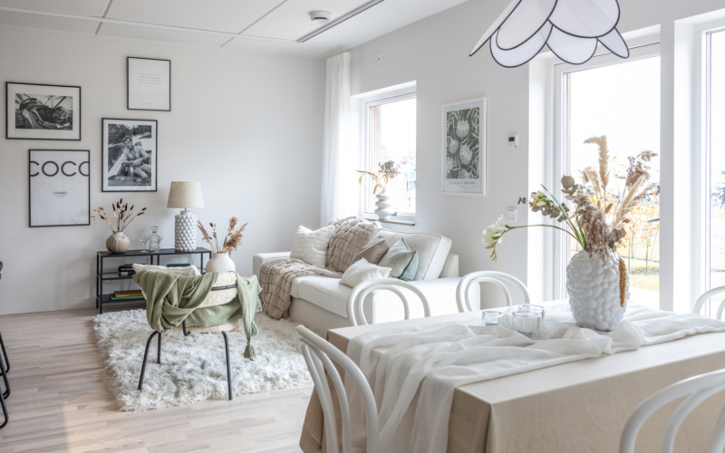 Högkvalitativt boende vid havet i Hovås, vissa med havsutsikt.Lånefri förening med låg månadsavgift.