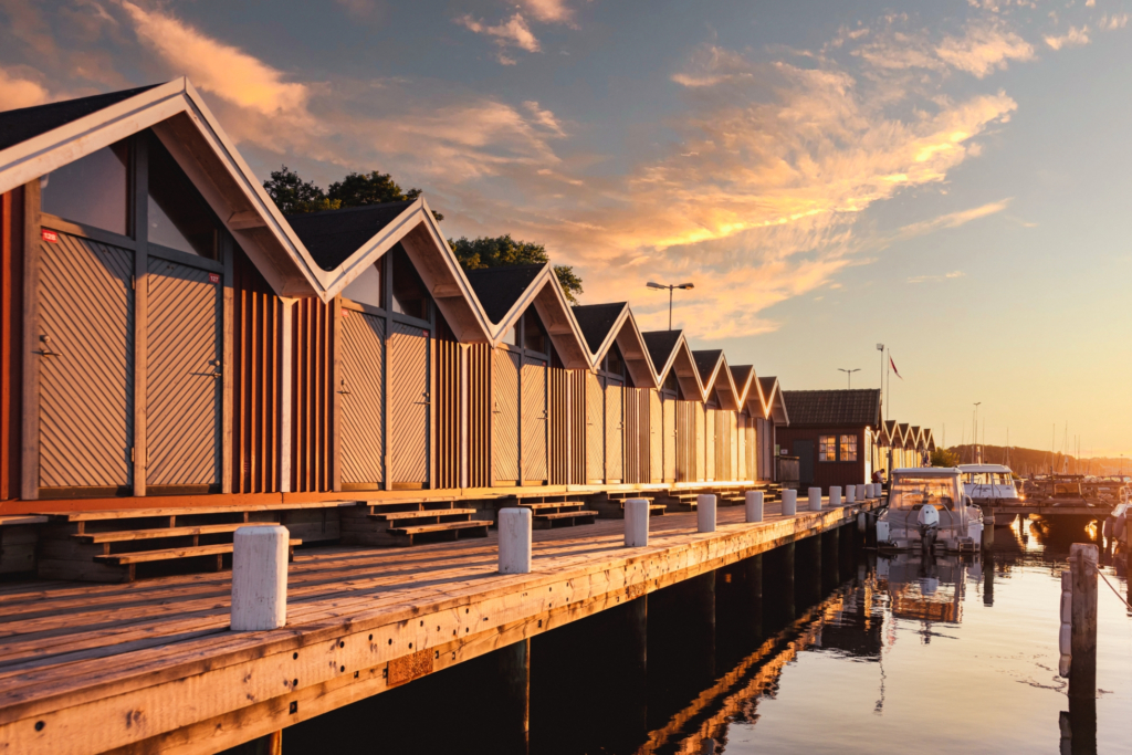 Högkvalitativt boende vid havet i Hovås, vissa med havsutsikt.Lånefri förening med låg månadsavgift.