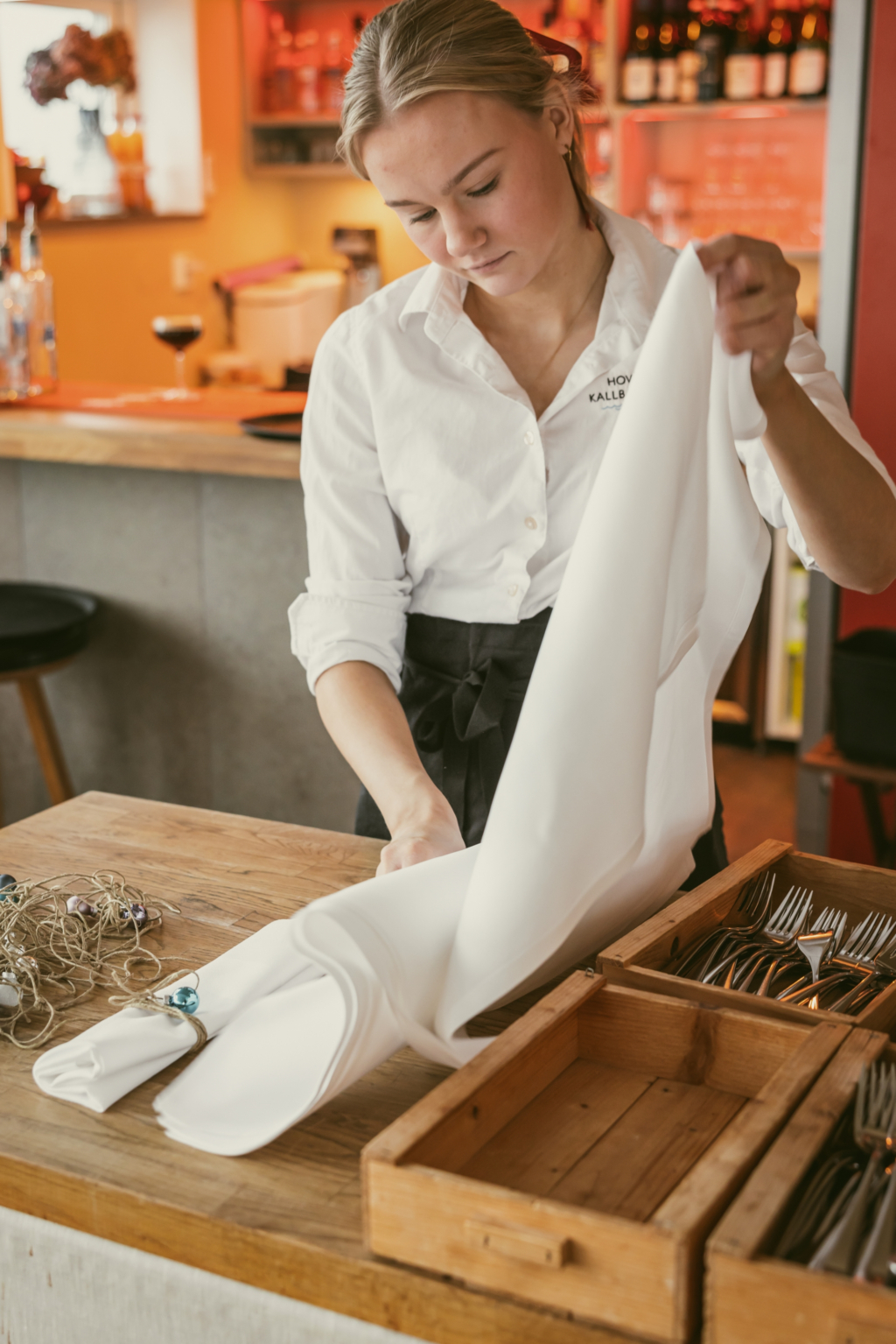 Högkvalitativt boende vid havet i Hovås, vissa med havsutsikt.Lånefri förening med låg månadsavgift.